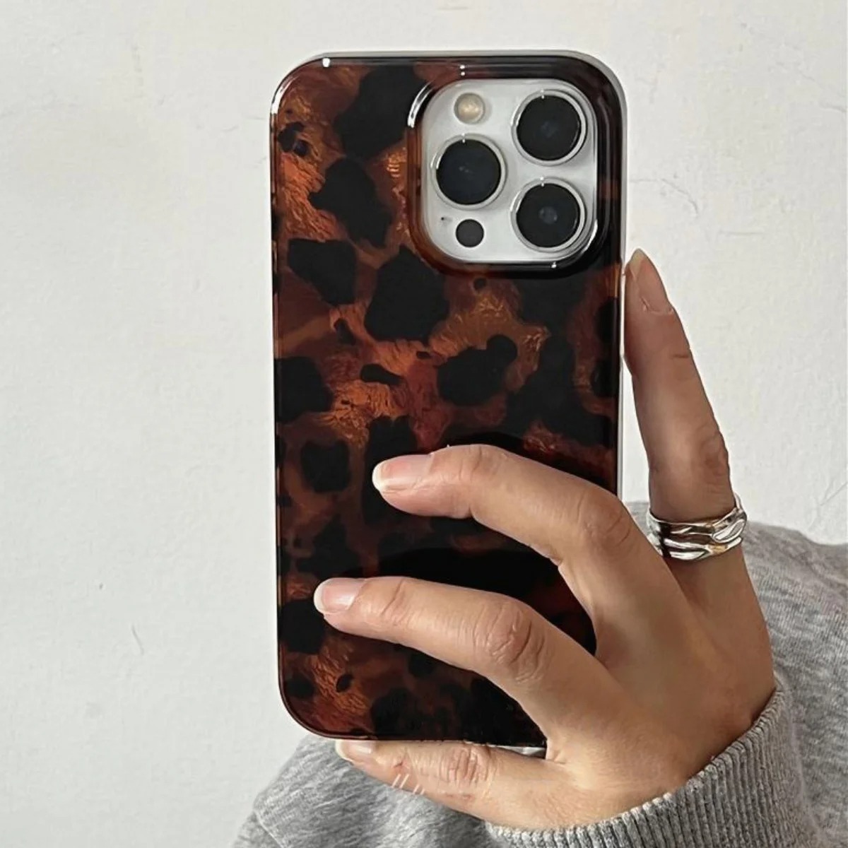 Retro Amber Texture Laser Phon - огляд і ціна Phone Accessories List
