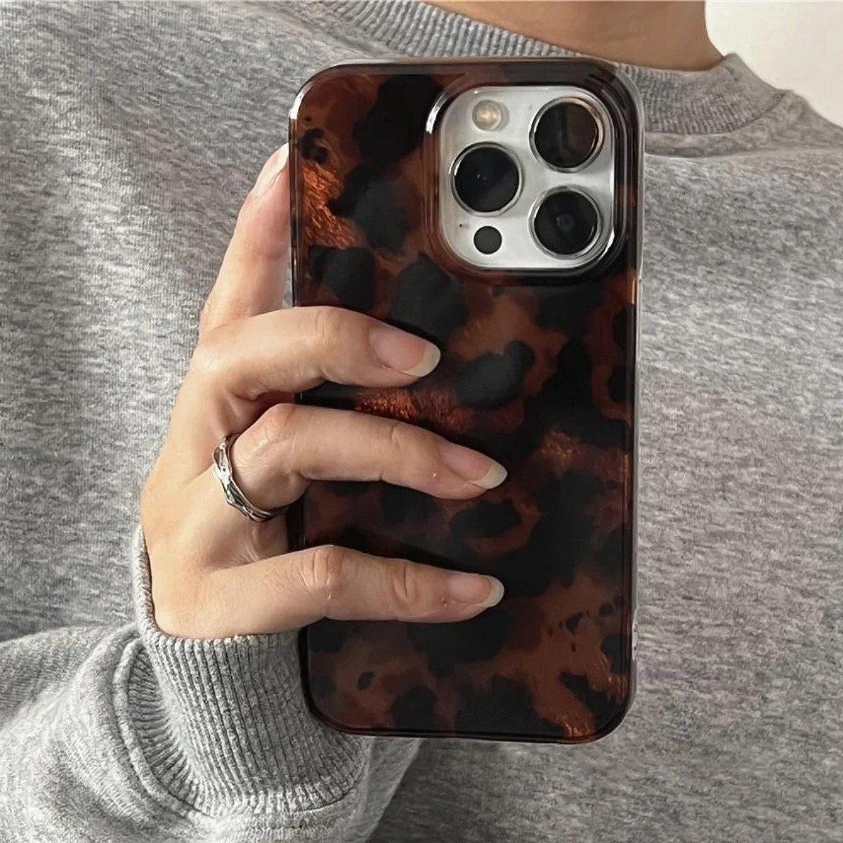 Retro Amber Texture Laser Phon - огляд і ціна Phone Accessories List